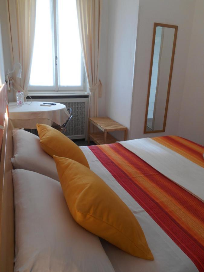 Le Rose Malpensa Bed & Breakfast Busto Arsizio Dış mekan fotoğraf