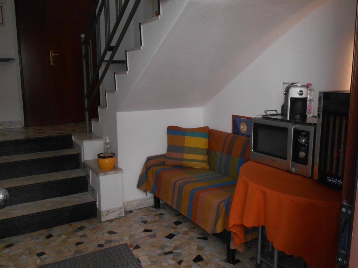 Le Rose Malpensa Bed & Breakfast Busto Arsizio Dış mekan fotoğraf