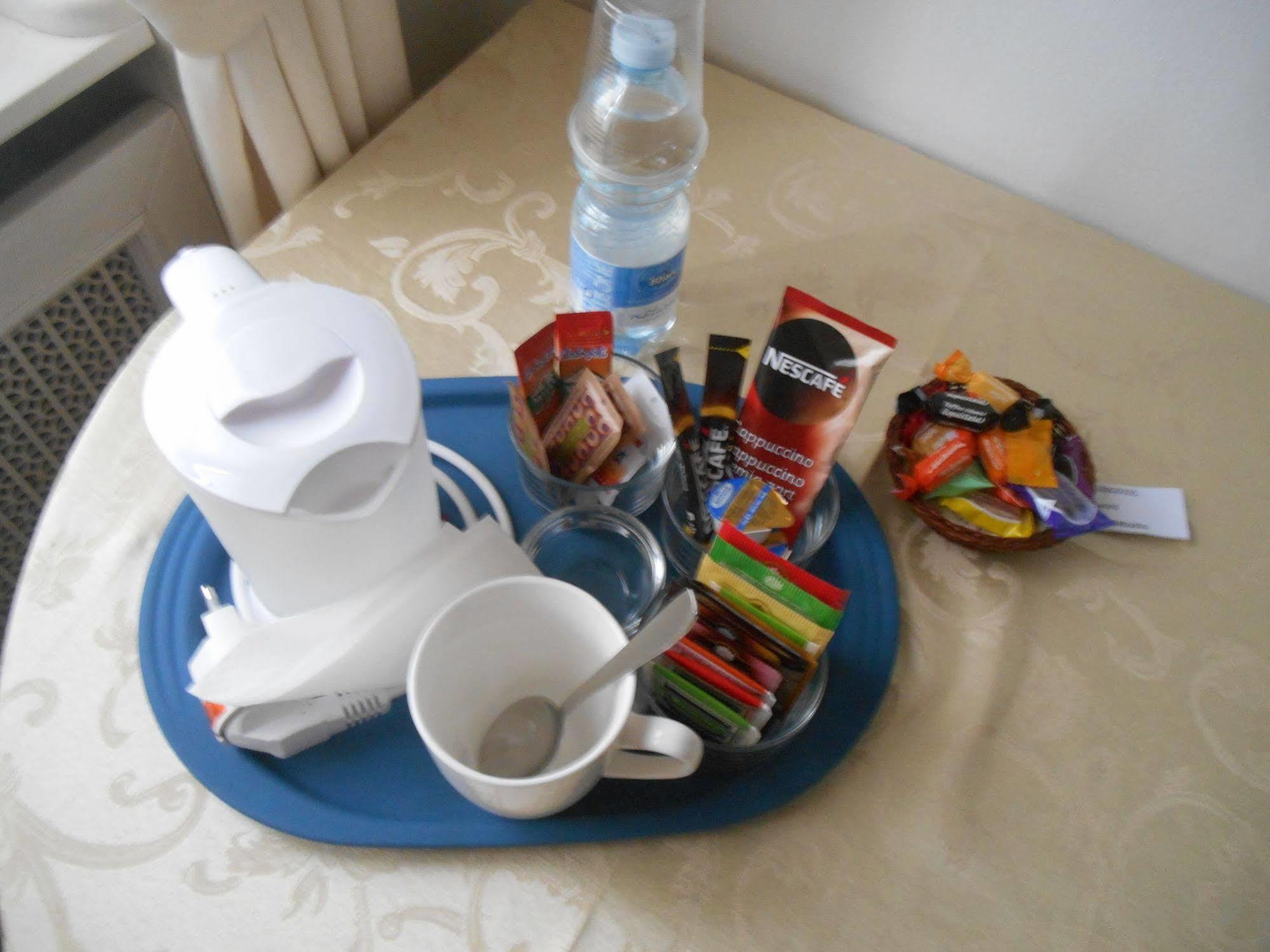 Le Rose Malpensa Bed & Breakfast Busto Arsizio Dış mekan fotoğraf